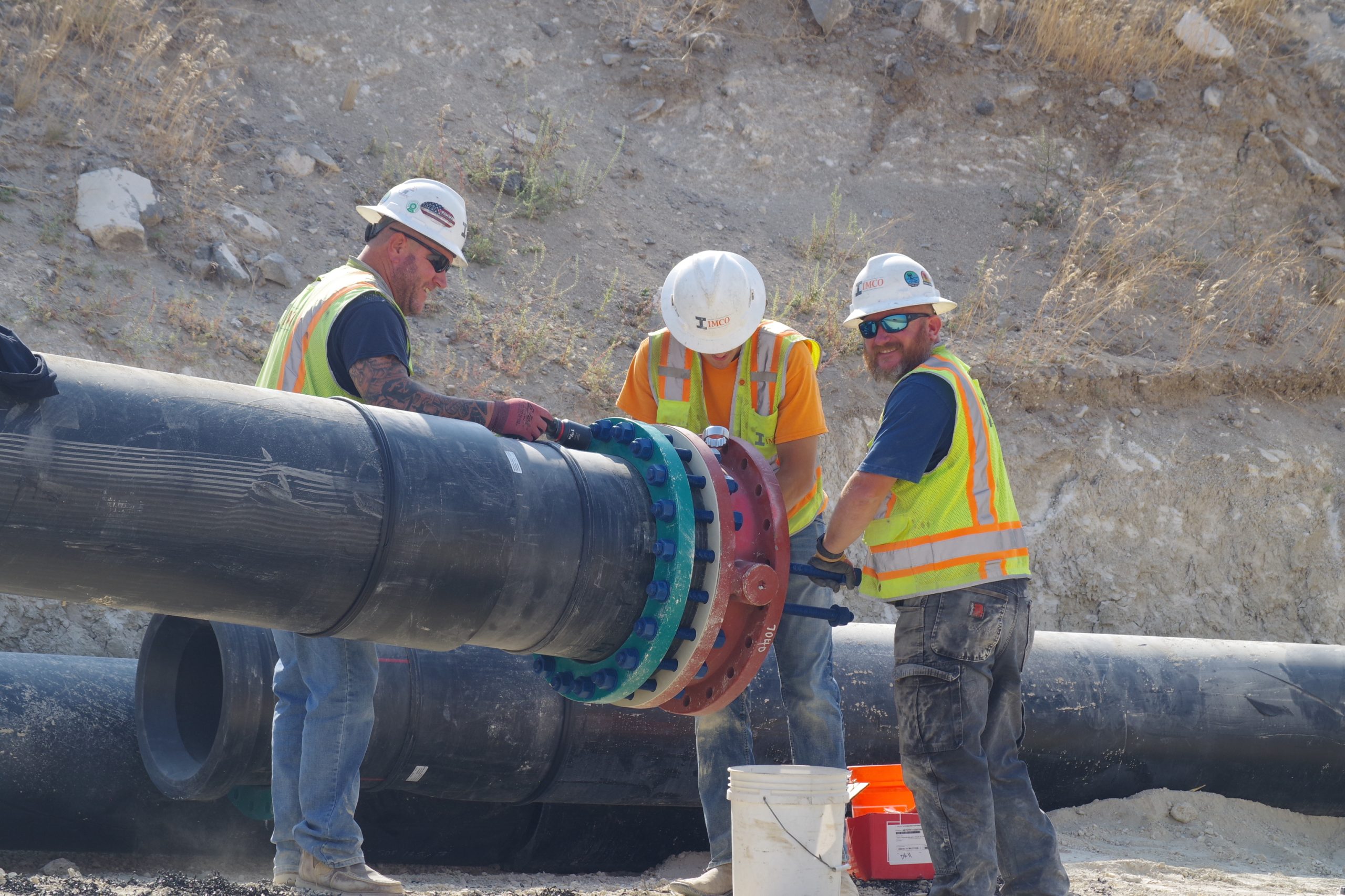 Finalizing pipeline construction